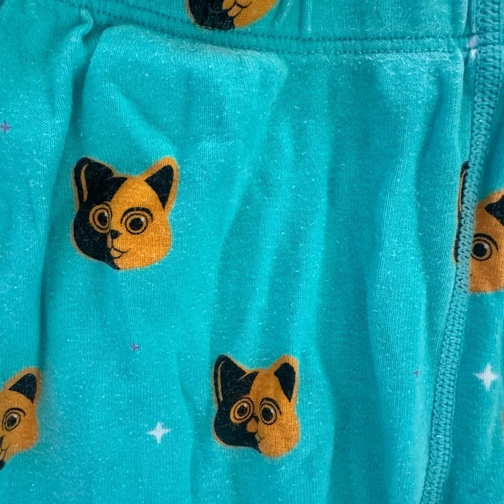 Disney’s Lightyear “Sox” pajamas -short sleeve shirt & shorts